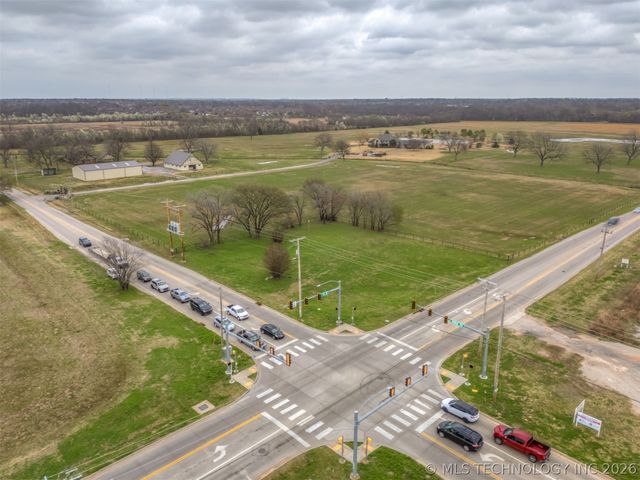 13031 S Mingo Road, Bixby, OK 74008