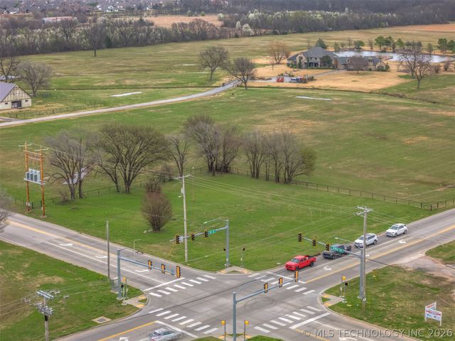 13031 S Mingo Road, Bixby, OK 74008