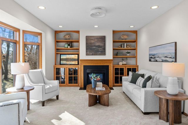 14751 62nd Avenue N, Maple Grove, MN 55311