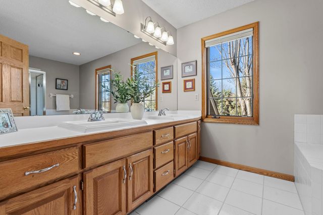 14751 62nd Avenue N, Maple Grove, MN 55311