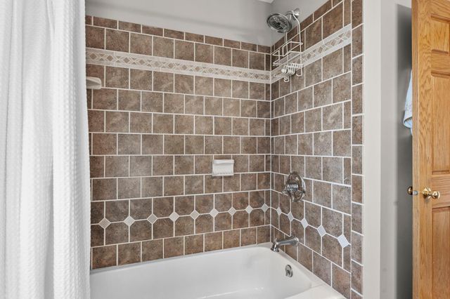 14751 62nd Avenue N, Maple Grove, MN 55311