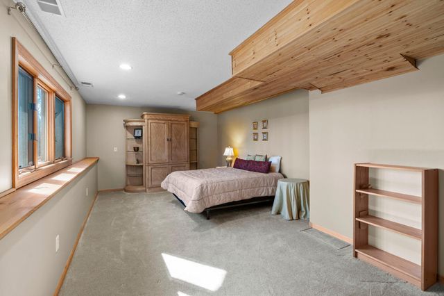 14751 62nd Avenue N, Maple Grove, MN 55311