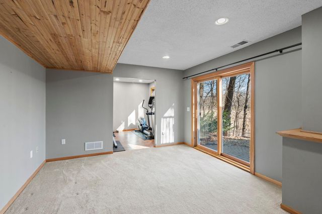 14751 62nd Avenue N, Maple Grove, MN 55311