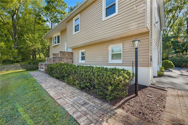 10 Headden Drive, Spring Valley, NY 10977