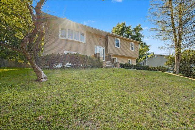 10 Headden Drive, Spring Valley, NY 10977