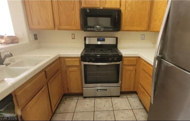 1325 Fiesta Grande Court, North Las Vegas, NV 89031