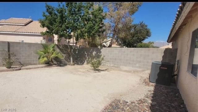 1325 Fiesta Grande Court, North Las Vegas, NV 89031