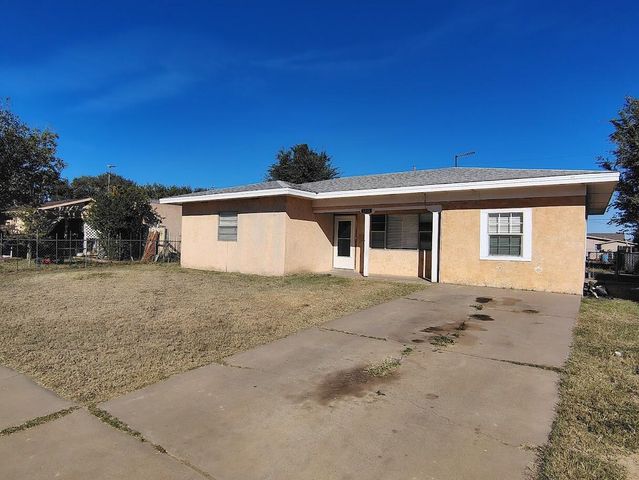 1413 E TILDEN Street, Roswell, NM 88203