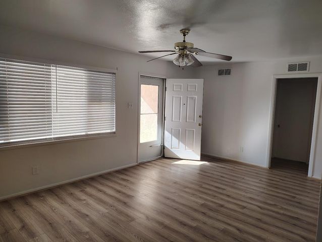 1413 E TILDEN Street, Roswell, NM 88203