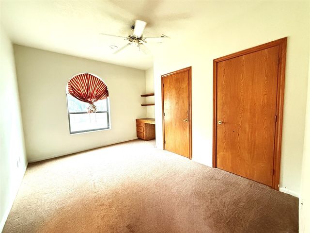 7110 W Mockingbird Lane, Pearland, TX 77584