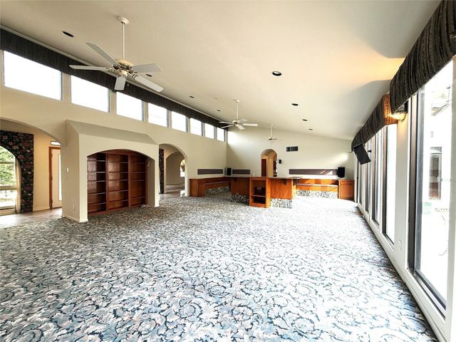 7110 W Mockingbird Lane, Pearland, TX 77584