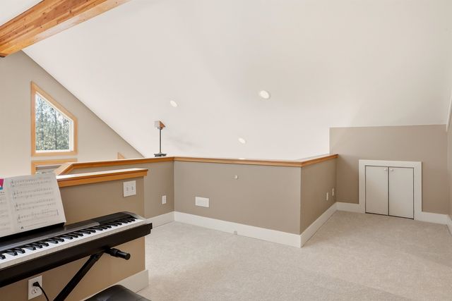 3916 W Brown Ln, Cheney, WA 99004