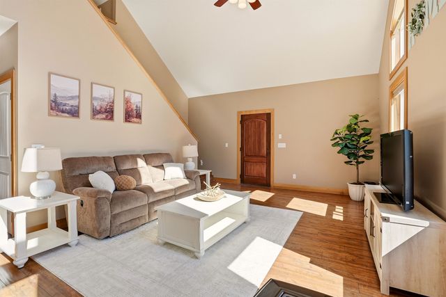 3916 W Brown Ln, Cheney, WA 99004