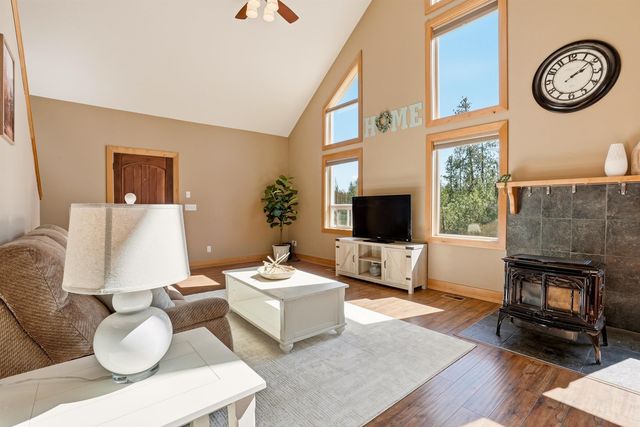 3916 W Brown Ln, Cheney, WA 99004