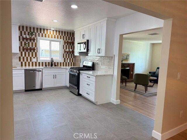 822 W 5th Street, Ontario, CA 91762