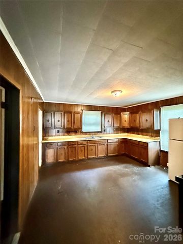 45 White Street, Chester, SC 29706