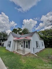 45 White Street, Chester, SC 29706