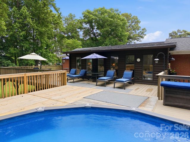 805 Pine Hill Drive, Salisbury, NC 28146