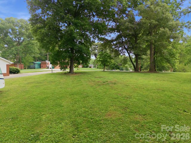 805 Pine Hill Drive, Salisbury, NC 28146