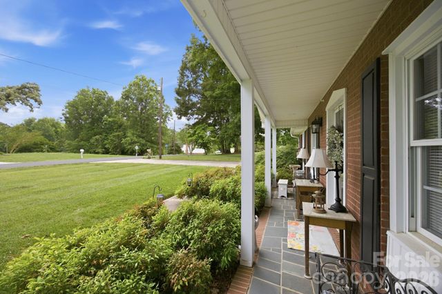 805 Pine Hill Drive, Salisbury, NC 28146