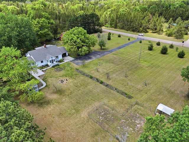 W5235 Buckeye Drive, Necedah, WI 54646