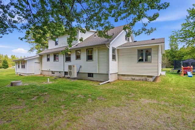 W5235 Buckeye Drive, Necedah, WI 54646