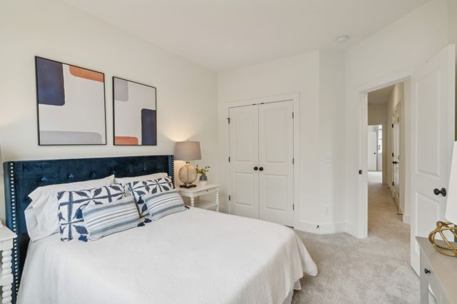 130 Valentine Aly, Nashville, TN 37218