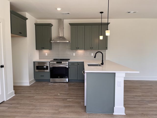 130 Valentine Aly, Nashville, TN 37218