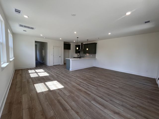 130 Valentine Aly, Nashville, TN 37218