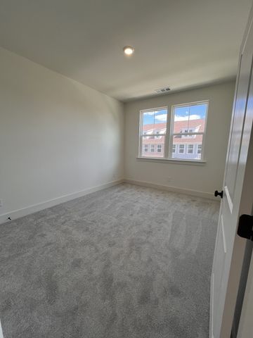 130 Valentine Aly, Nashville, TN 37218