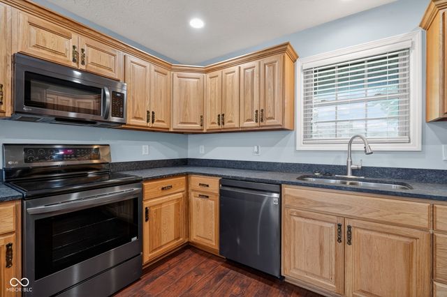 417 W Jackson Street, Knightstown, IN 46148