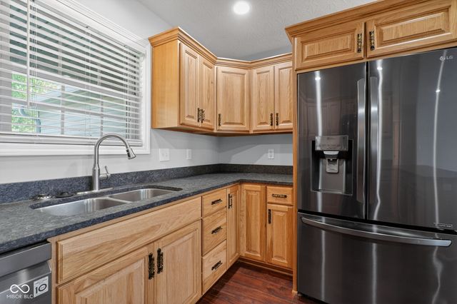417 W Jackson Street, Knightstown, IN 46148