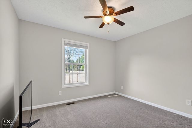 417 W Jackson Street, Knightstown, IN 46148