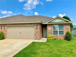 108 Alder Street, Pea Ridge, AR 72751