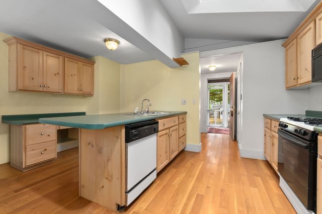 54 Buffum Street, Salem, MA 01970