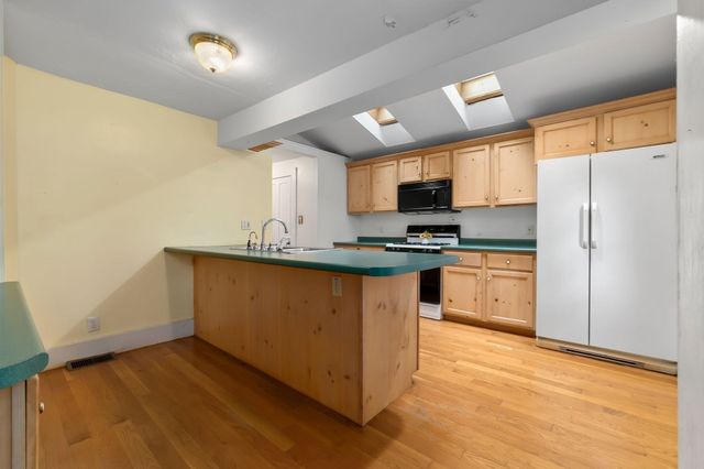 54 Buffum Street, Salem, MA 01970
