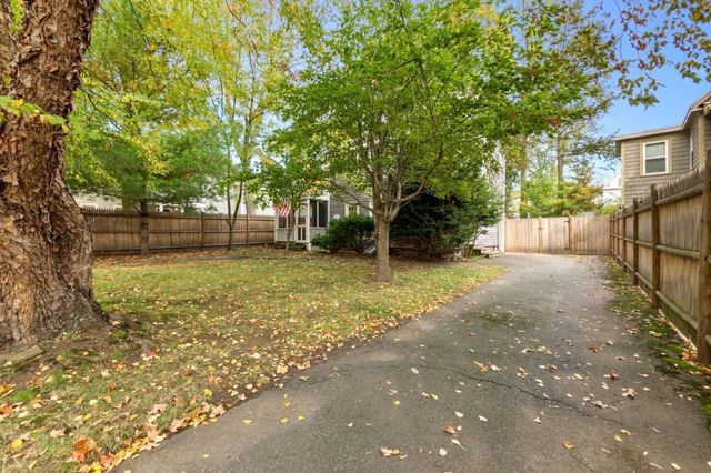 54 Buffum Street, Salem, MA 01970