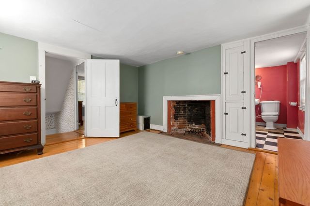 54 Buffum Street, Salem, MA 01970