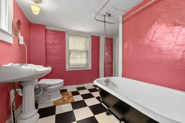 54 Buffum Street, Salem, MA 01970