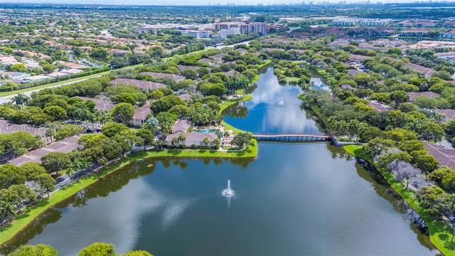 2474 Centergate Drive 203, Miramar, FL 33025