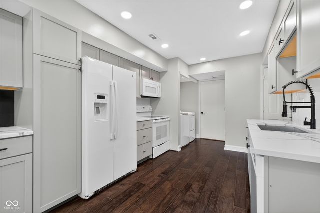 7507 Choate Court, Indianapolis, IN 46254