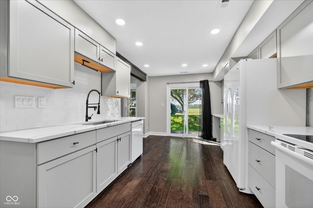 7507 Choate Court, Indianapolis, IN 46254