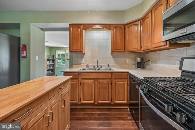 301 PASSAIC AVE, Woodbury, NJ 08096