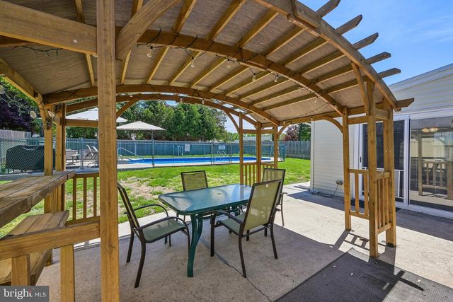301 PASSAIC AVE, Woodbury, NJ 08096