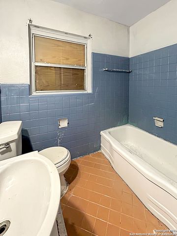 207 Sheila, San Antonio, TX 78209