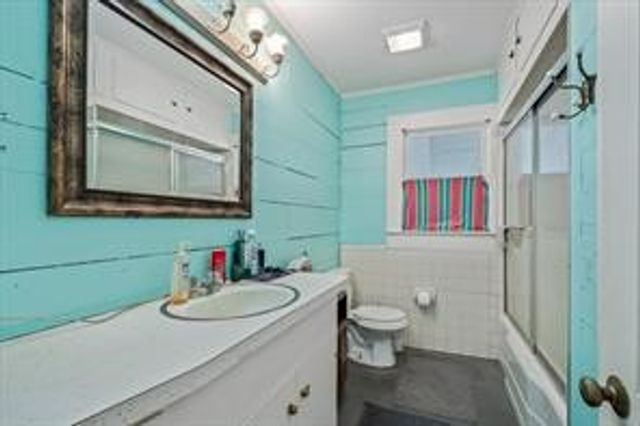 708 E Pine Street, Edgewood, TX 75117