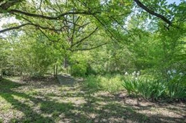 708 E Pine Street, Edgewood, TX 75117
