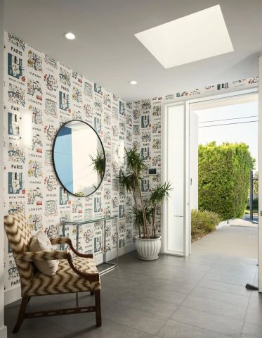 8835 Robin Hood Ln, San Diego, CA 92037