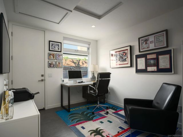 8835 Robin Hood Ln, San Diego, CA 92037