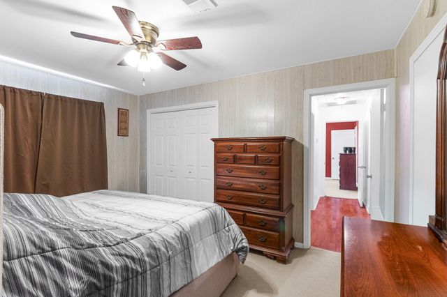 1112 S Fm 441 Road, Louise, TX 77455